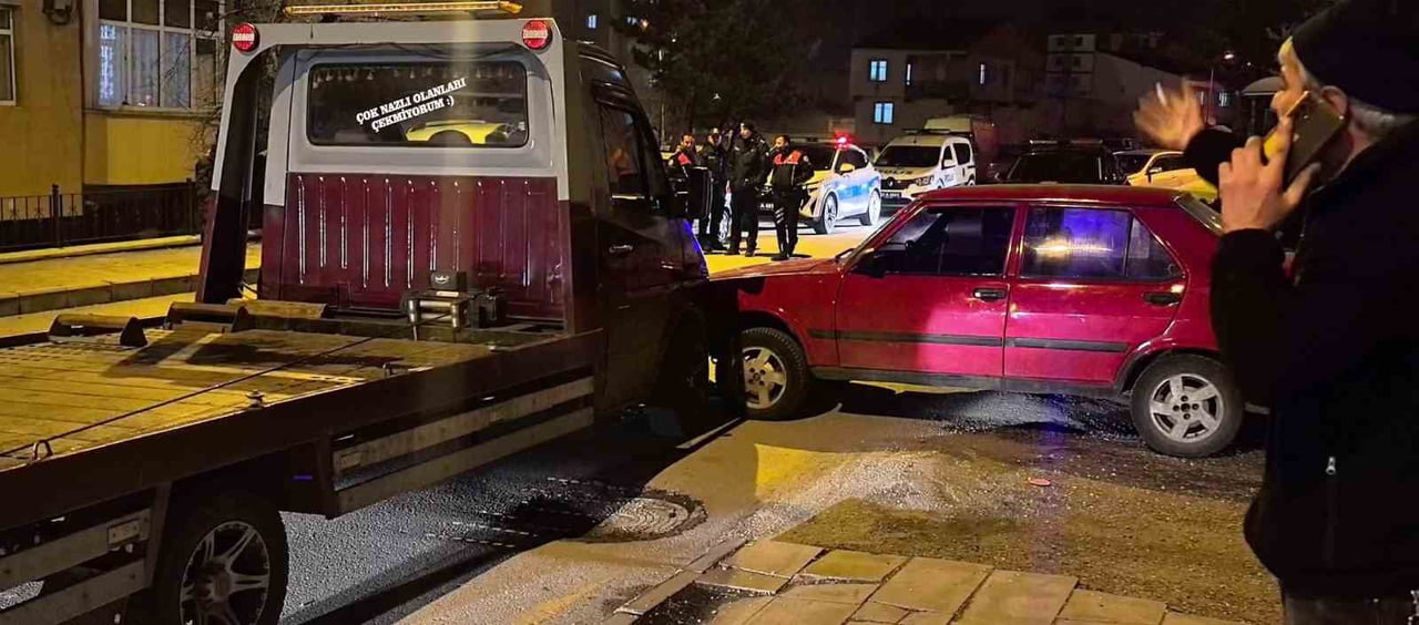 ERZURUM’DA SANAYİ BÖLGESİNDE TAMİR İÇİN BIRAKILAN BİR OTOMOBİLİN ÇALINMASI ÜZERİNE YAŞANAN...