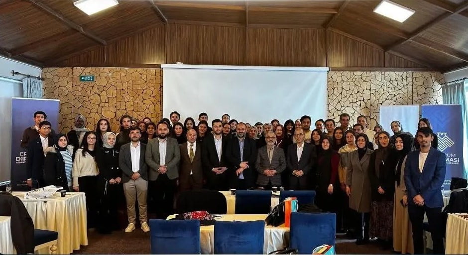 ERZURUM (İHA) - ERZURUM DİPLOMASİ ARAŞTIRMALARI MERKEZİ (EDAM)   YÖNETİM KURULU BAŞKANI ERGÜN...