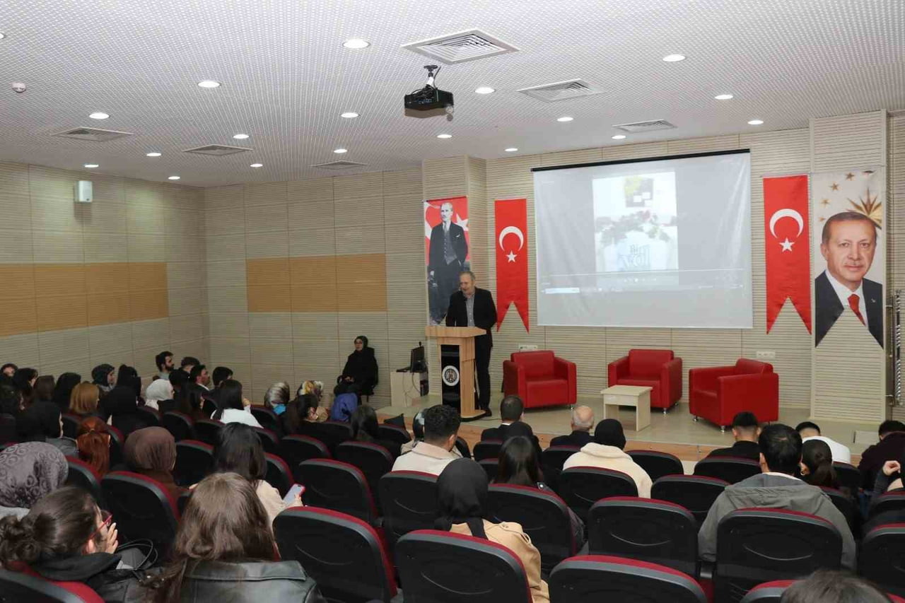 ERZURUM’UN OLTU İLÇESİNDE ÜNİVERSİTE ÖĞRENCİLERİNE YÖNELİK "MANEVİ DANIŞMANLIK VE REHBERLİK" İLE...