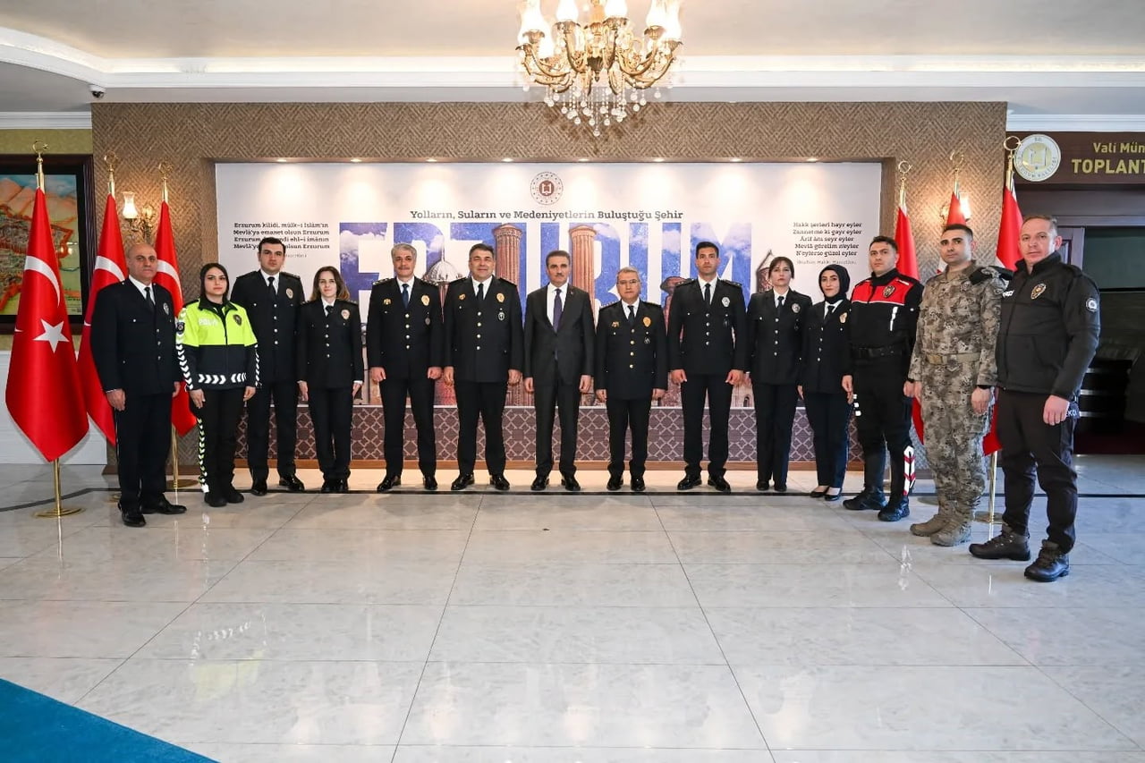 ERZURUM VALİSİ AYDIN BARUŞ,  10 NİSAN POLİS HAFTASI VESİLESİYLE YAYINLADIĞI MESAJDA "EMNİYET...