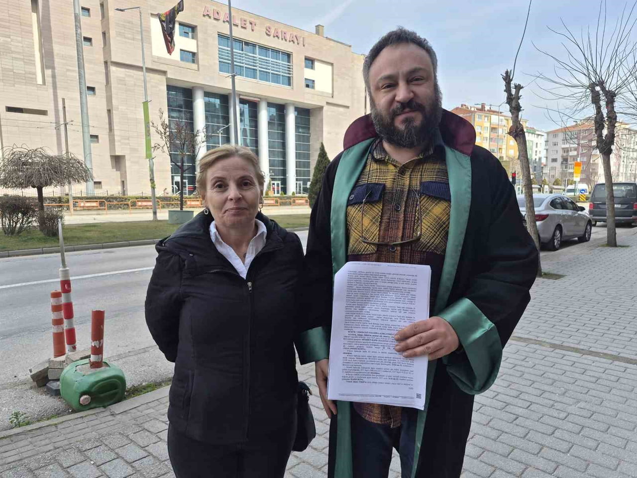 ESKİŞEHİR'DE 'YAN BAKMA' KAVGASINDA GÖĞSÜNDEN BIÇAKLANARAK ÖLDÜRÜLEN ALİ AKSU'NUN (23) ANNESİ ÜMMÜ...