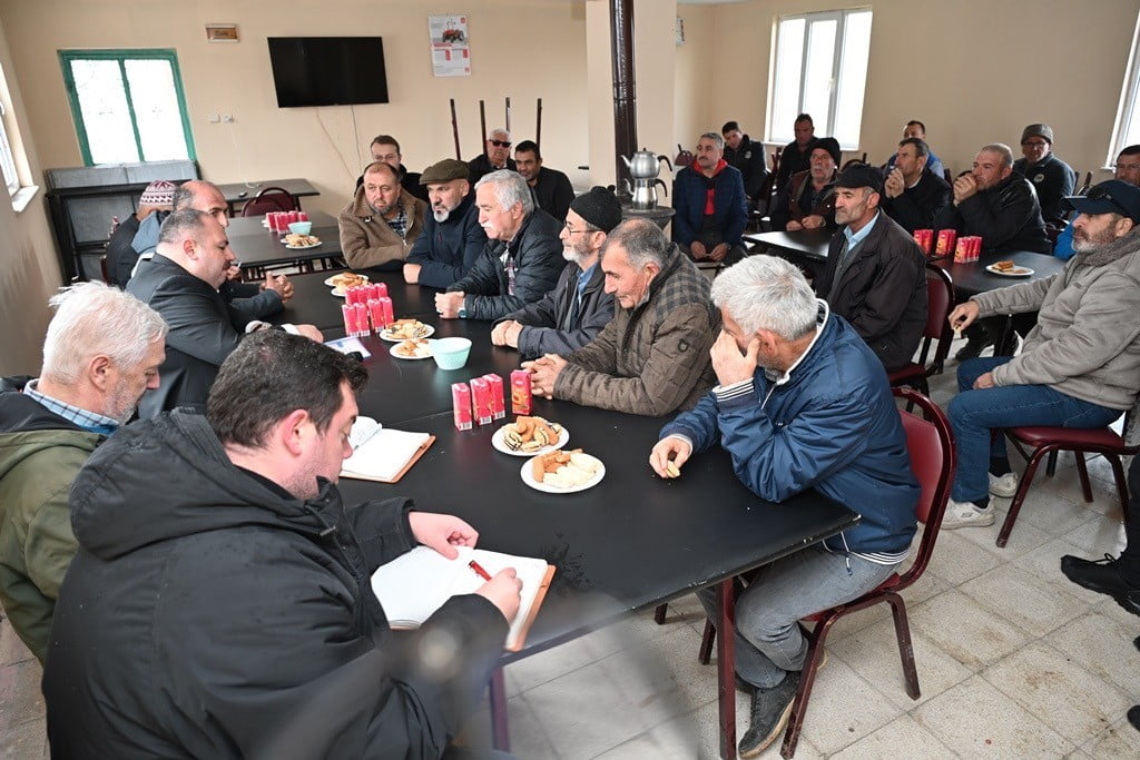ESKİŞEHİR İNÖNÜ BELEDİYE BAŞKANI SERHAT HAMAMCI, YÖRÜKYAYLA'YI ZİYARET EDEREK VATANDAŞLARIN TALEP...