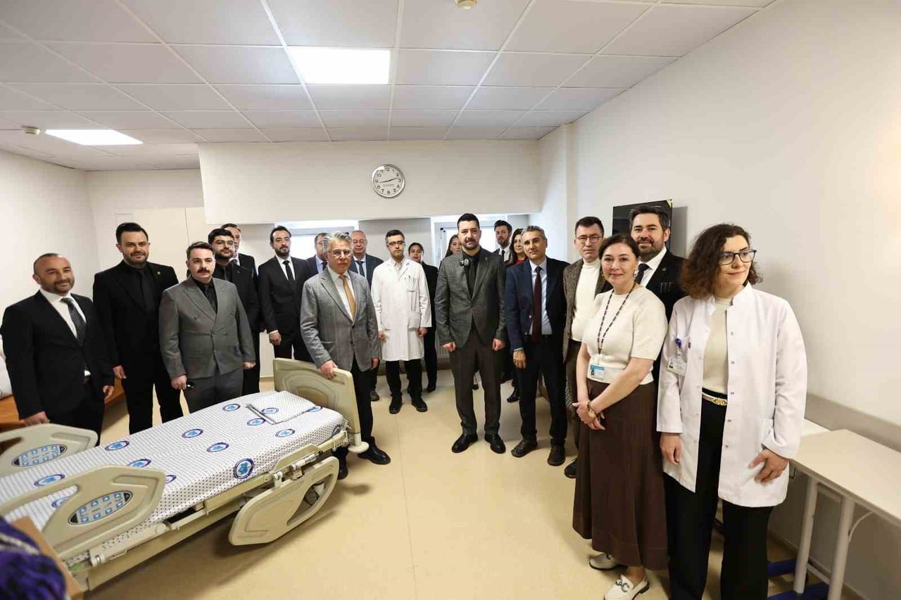 ESKİŞEHİR MÜTEŞEBBİS İŞ İNSANLARI DERNEĞİ (ESMİAD) TARAFINDAN ESKİŞEHİR OSMANGAZİ ÜNİVERSİTESİ...