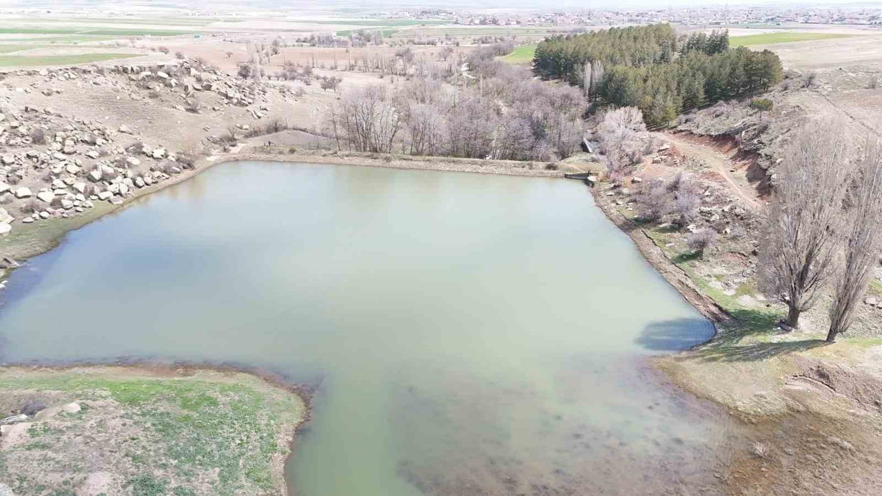 ETKİLİ OLAN KAR VE YAĞMUR YAĞIŞLARI; KAYSERİ'NİN TOMARZA İLÇESİNDE BULUNAN SU KAYNAKLARINI OLUMLU...