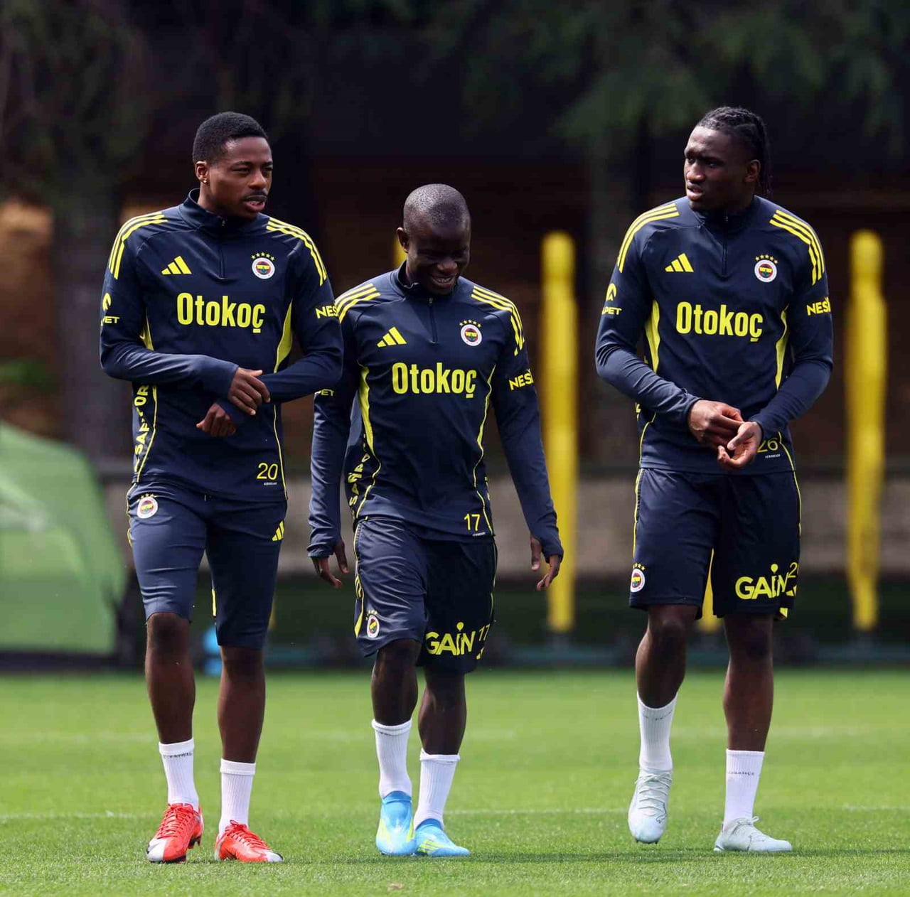 FENERBAHÇE, EVİNDE ÇAYKUR RİZESPOR İLE 17 NİSAN CUMA AKŞAMI OYNAYACAĞI TRENDYOL SÜPER LİG 30....