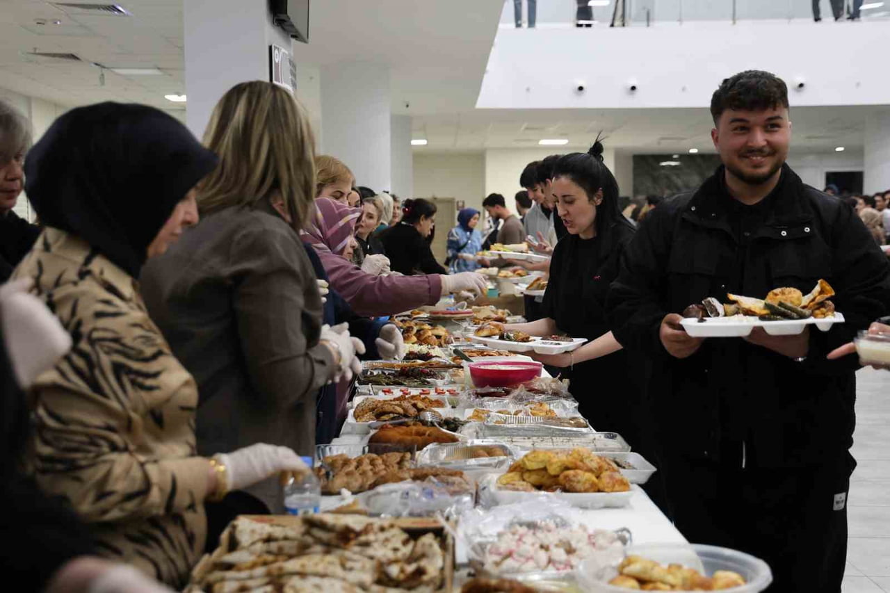 FIRAT ÜNİVERSİTESİ (FÜ) ÖĞRENCİ DESTEK BİRİMİ’NİN GELENEKSEL ETKİNLİĞİ KAPSAMINDA VİZE HAFTASINDA...