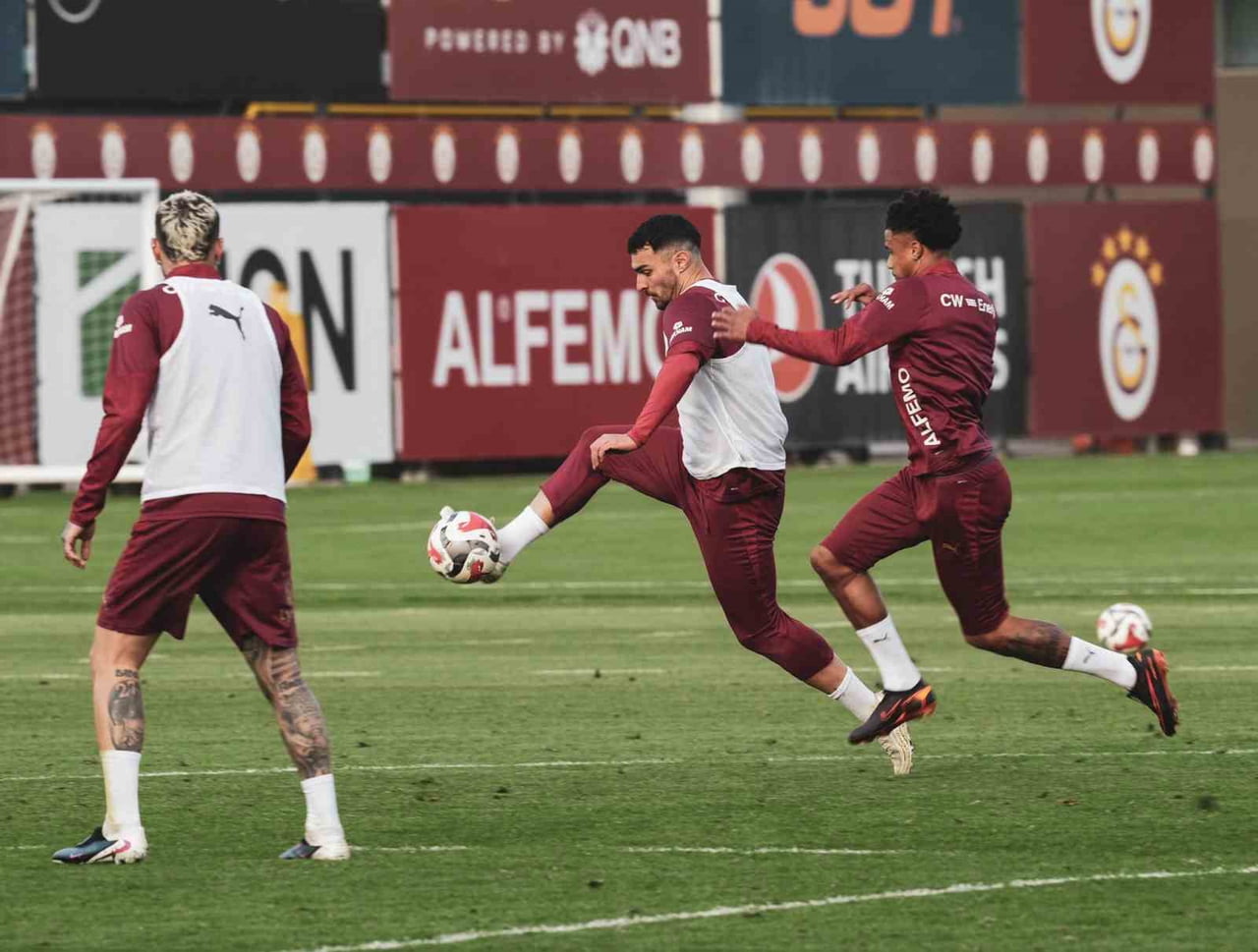 GALATASARAY, TRENDYOL SÜPER LİG’İN 29. HAFTASINDA KOCAELİSPOR İLE YAPACAĞI MAÇIN HAZIRLIKLARINA...