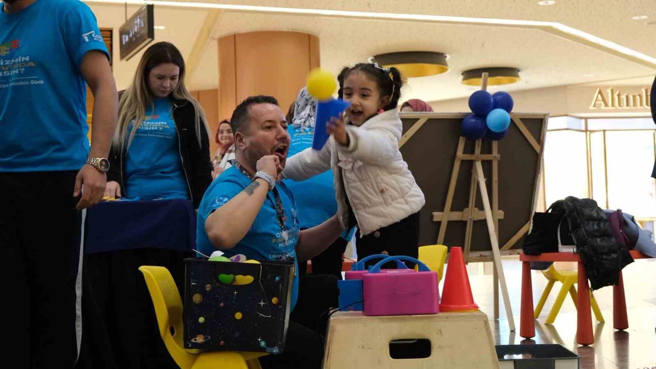 GAZİANTEP’TE OTİZM FARKINDALIĞI İÇİN ANLAMLI ETKİNLİK