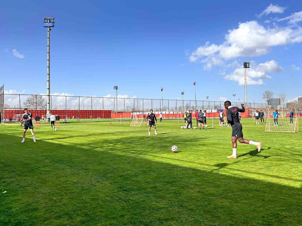 GENÇLERBİRLİĞİ, TRENDYOL SÜPER LİG’İN 28. HAFTASINDA SAHASINDA GÖZTEPE İLE OYNAYACAĞI MAÇIN...