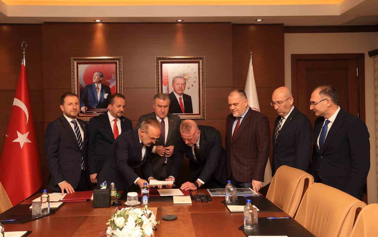 GENÇLİK VE SPOR BAKANLIĞI’NIN DESTEĞİ VE KARACABEY BELEDİYESİ’NİN ÖNCÜLÜĞÜNDE HAYATA GEÇİRİLECEK...