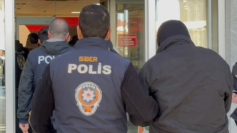 GÖZALTINA ALINAN 16 ŞÜPHELİ ADLİYEYE SEVK EDİLDİ.