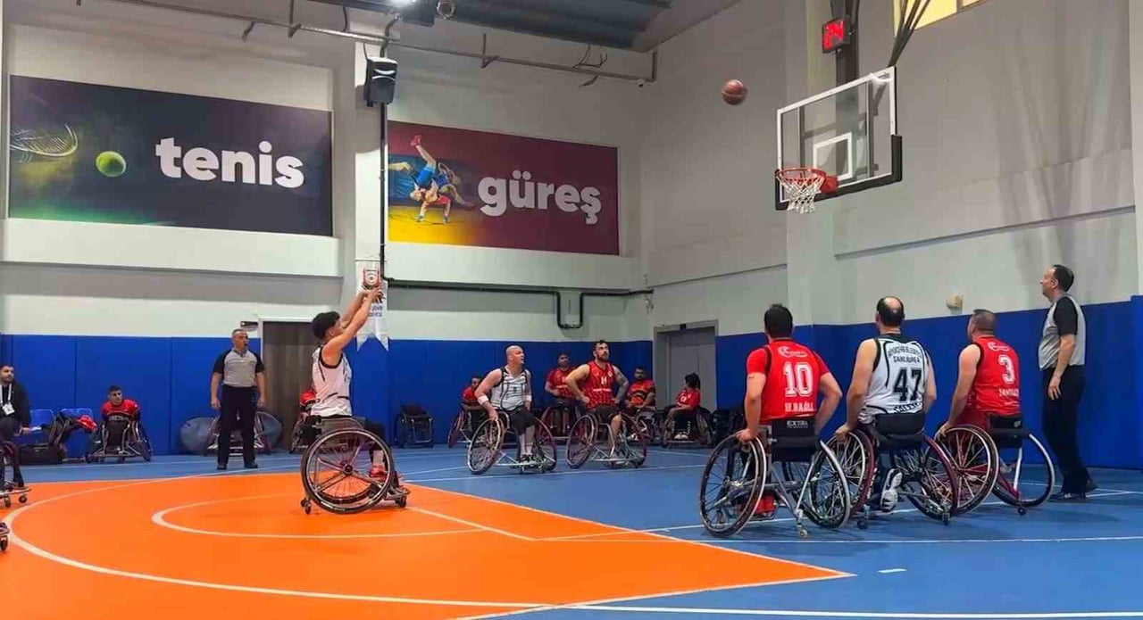 GÜNEYDOĞU DERBİSİNDE GÜLEN TARAF ŞANLIURFA OLDU