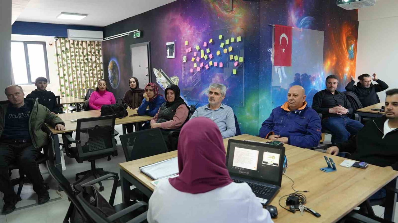 GÜRSU BELEDİYESİ KOLLEKTİF KARİYER MERKEZİ, SON YILLARDA GİDEREK POPÜLERLEŞEN VE KALİFİYE EĞİTİM...