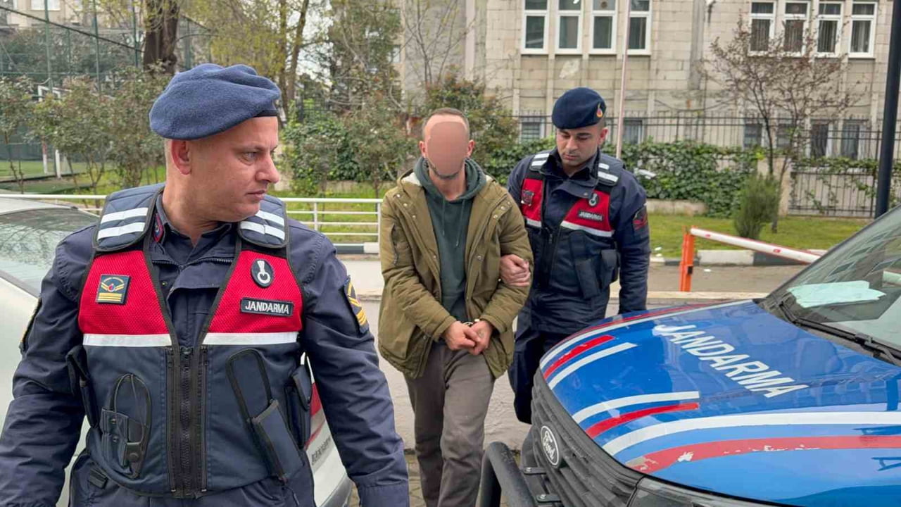 H.İ.Ş.(44), JANDARMA EKİPLERİNCE GÖZALTINA ALINDI.