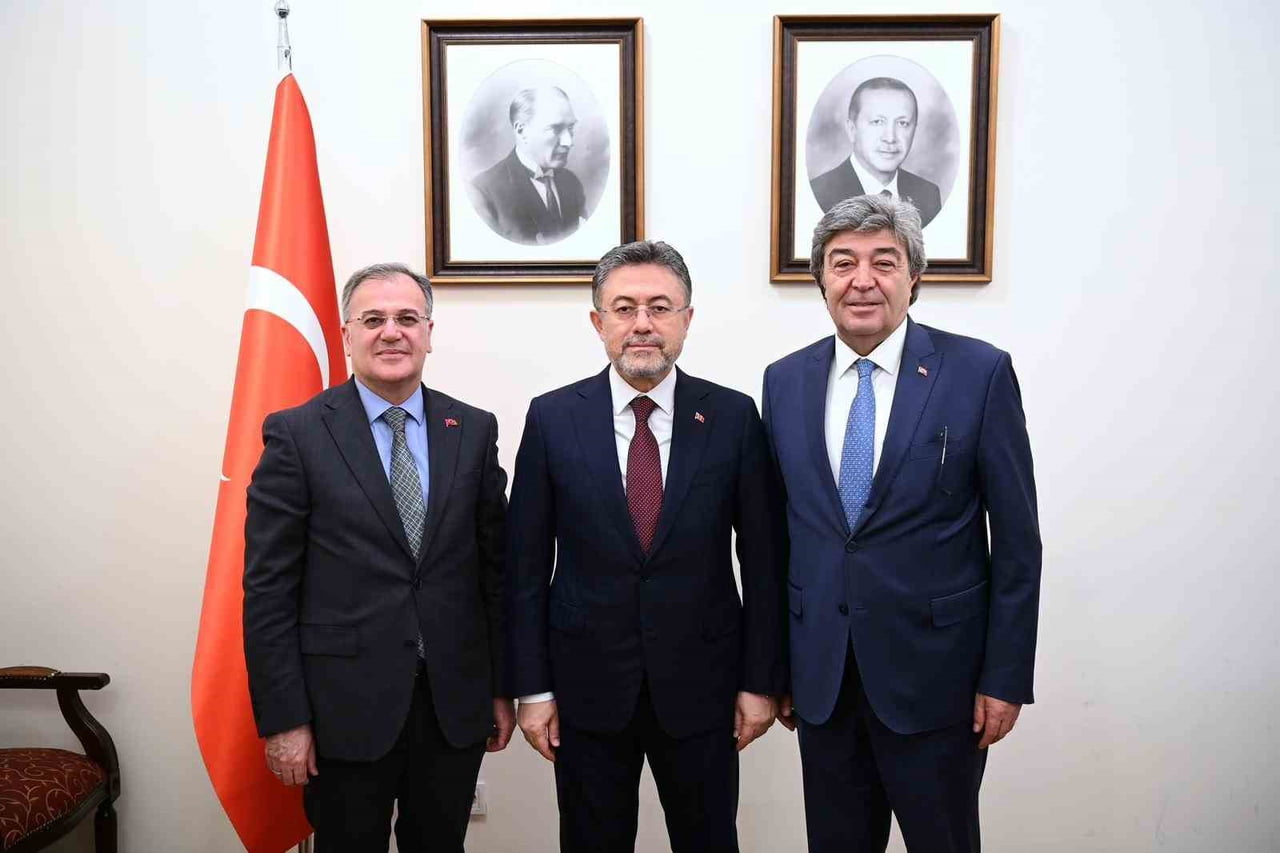 HACILAR BELEDİYE BAŞKANI BİLAL ÖZDOĞAN, GÖREVE GELİŞİNİN İKİNCİ YILDÖNÜMÜNDE ANKARA’DA ÖNEMLİ...