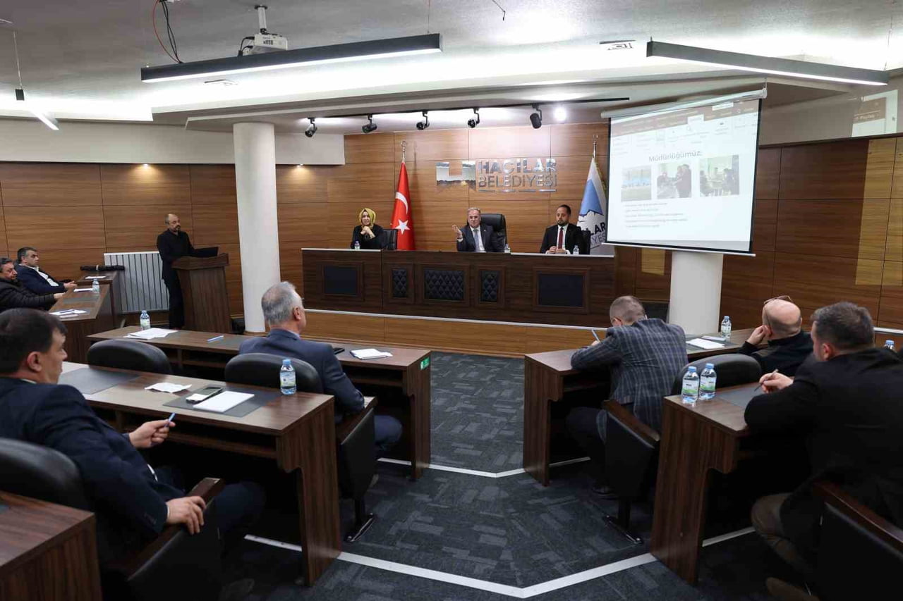 HACILAR BELEDİYESİ NİSAN AYI OLAĞAN MECLİS TOPLANTISI, BAŞKAN BİLAL ÖZDOĞAN BAŞKANLIĞINDA...