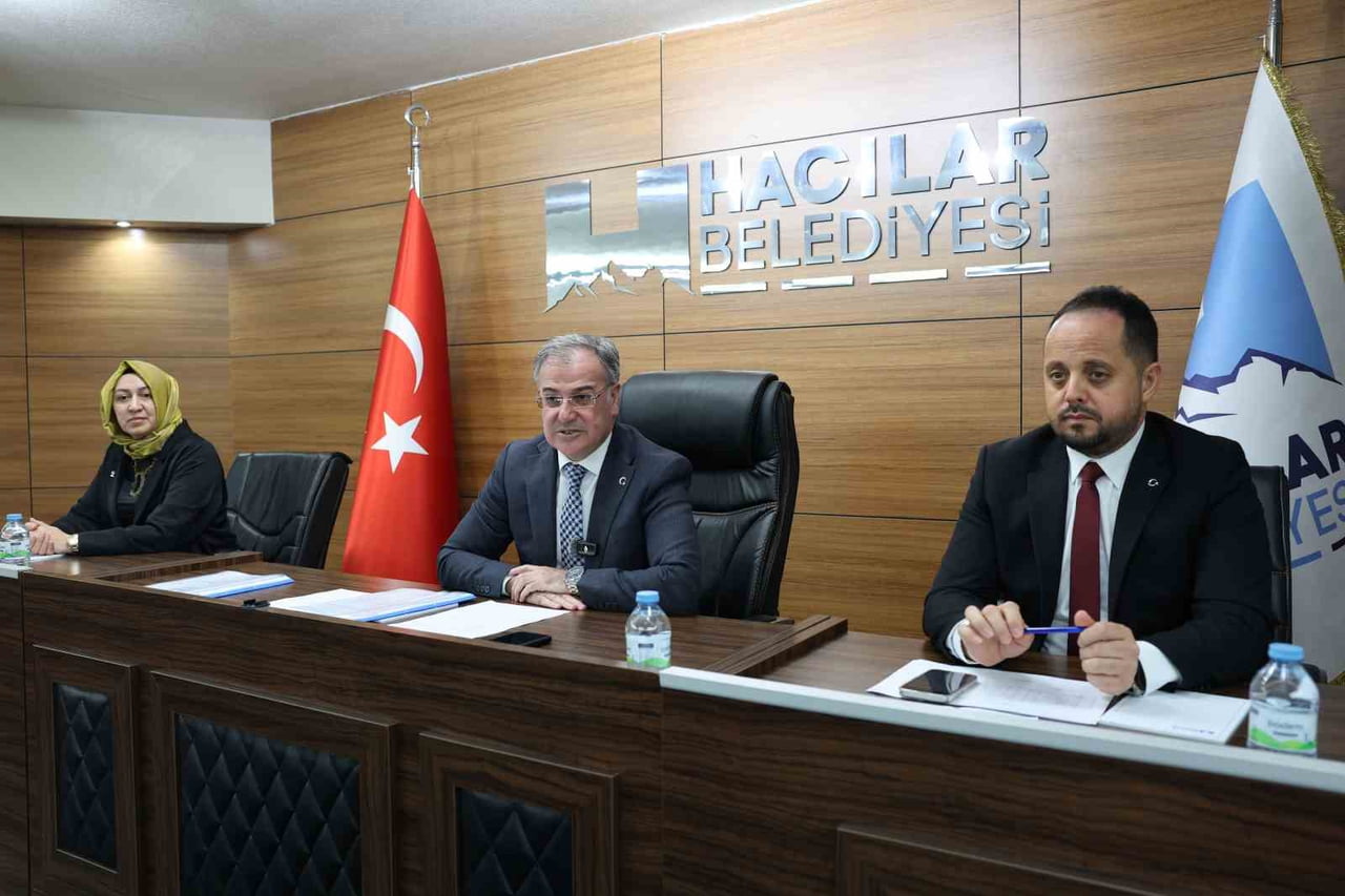 HACILAR BELEDİYESİ NİSAN AYI OLAĞAN MECLİS TOPLANTISI, BAŞKAN BİLAL ÖZDOĞAN BAŞKANLIĞINDA...