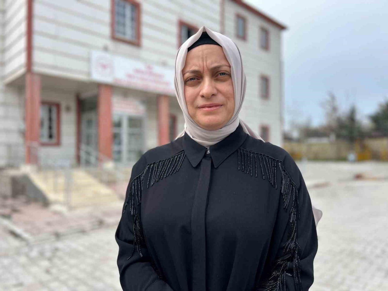 HALK SAĞLIĞI HİZMETLERİ BAŞKAN YARDIMCISI UZMAN DR. EMİNE GÜLÇİN AY