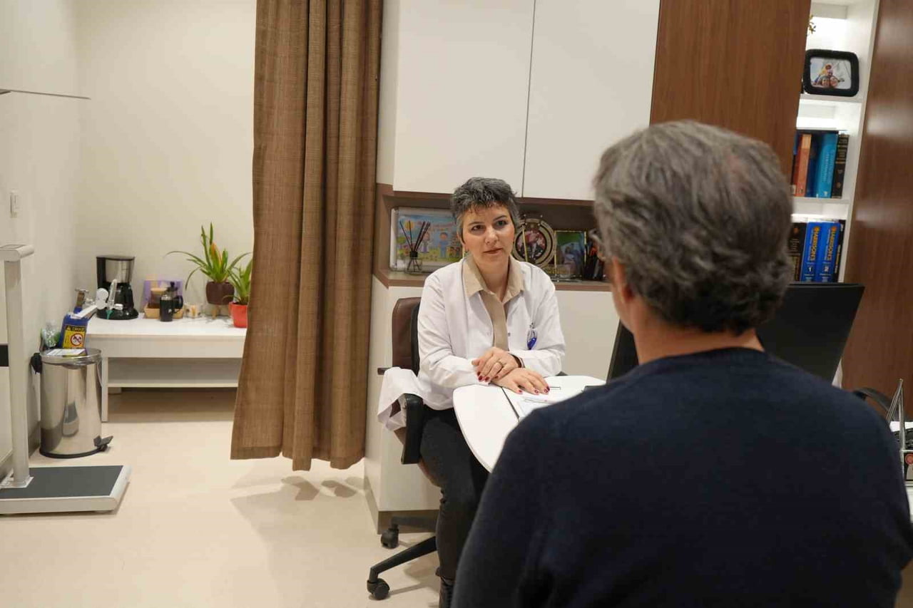 HASTA İLE DOKTORUN KONUŞMASI