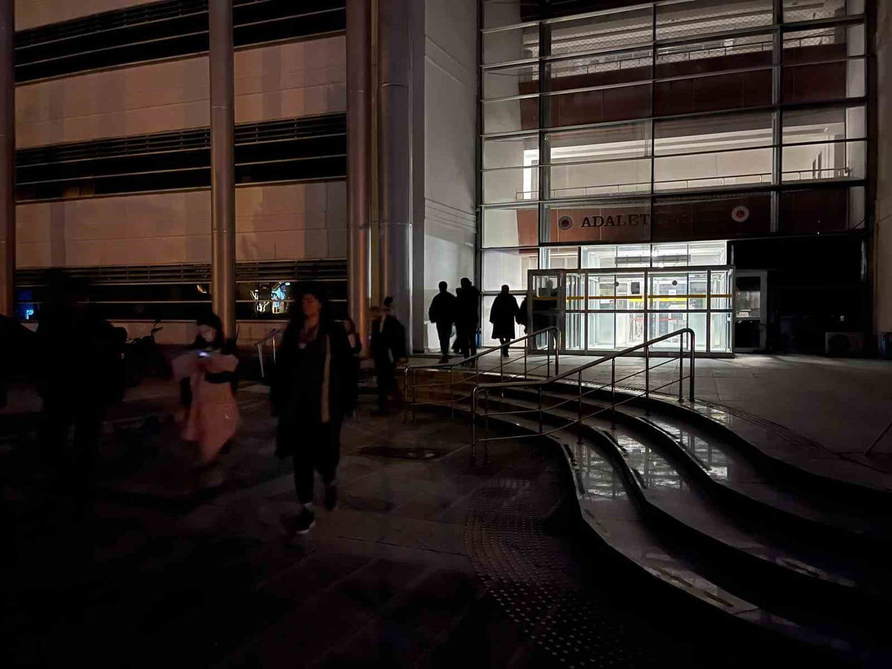 HATAY'DA  269 KİŞİNİN HAYATINI KAYBETTİĞİ ANTİŞ YAPI RÖNESANS REZİDANS'A İLİŞKİN YARGILAMA...