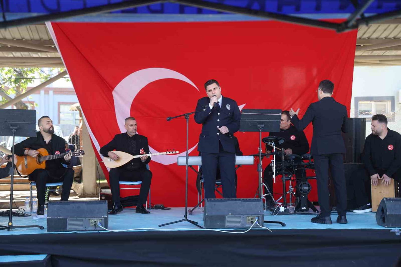 HATAY İL EMNİYET MÜDÜRLÜĞÜ KOORDİNESİNDE POLİS HAFTASI SEBEBİYLE DÜZENLEDİĞİ ŞENLİKTE, ŞEHİT VE...