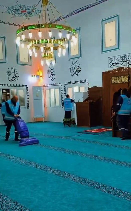 HATAY’IN ANTAKYA İLÇESİNDE İBADETHANELERDE TEMİZLİK ÇALIŞMALARI ARALIKSIZ...