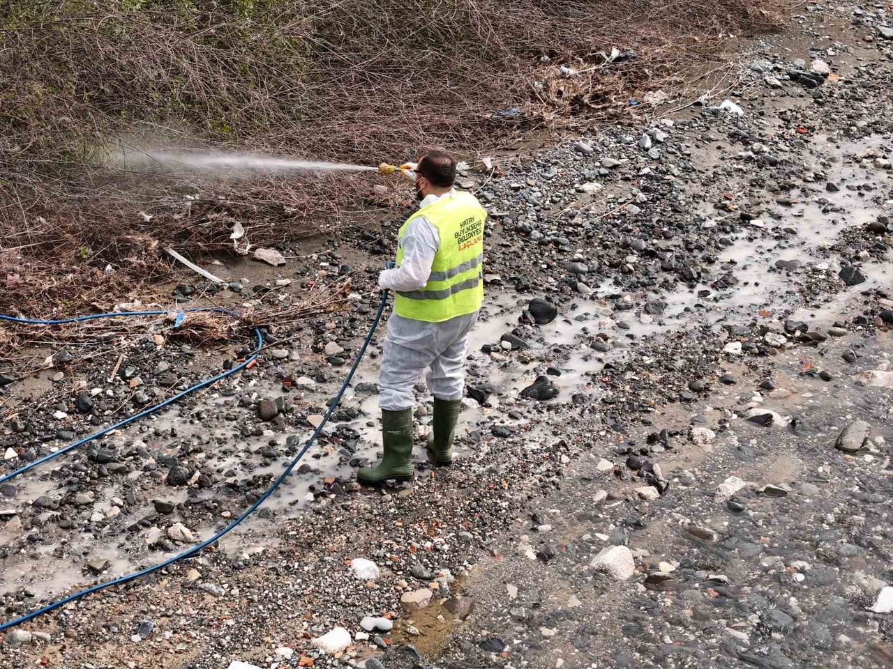 HBB HAŞEREYLE MÜCADELE ÇALIŞMALARINA DEVAM EDİYOR