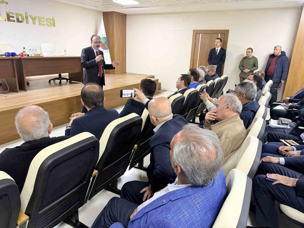 HEM TASARRUF HEM HİZMET: SİİRT'TE ALTYAPI GÜÇLENİYOR