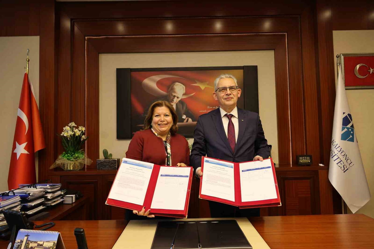 HKÜ POLONYA ZİELONA GRA ÜNİVERSİTESİ İLE "İYİ NİYET ANLAŞMASI" İMZALADI