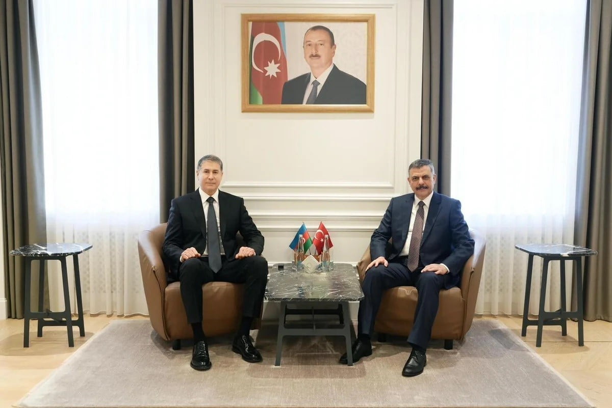 İÇİŞLERİ BAKANI MUSTAFA ÇİFTÇİ, AZERBAYCAN İÇİŞLERİ BAKANI VİLAYET EYVAZOV İLE BİR ARAYA...