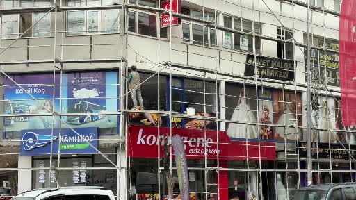 Iğdır’da binadaki dış cephe çalışmasında güvenlik ihmali