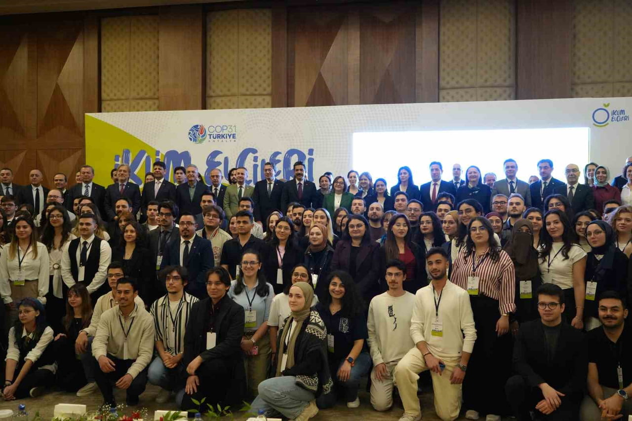 İKLİM DEĞİŞİKLİĞİYLE MÜCADELE ÇALIŞMALARINDA GENÇLERİN KATILIMINI VE KAMUOYU FARKINDALIĞINI...