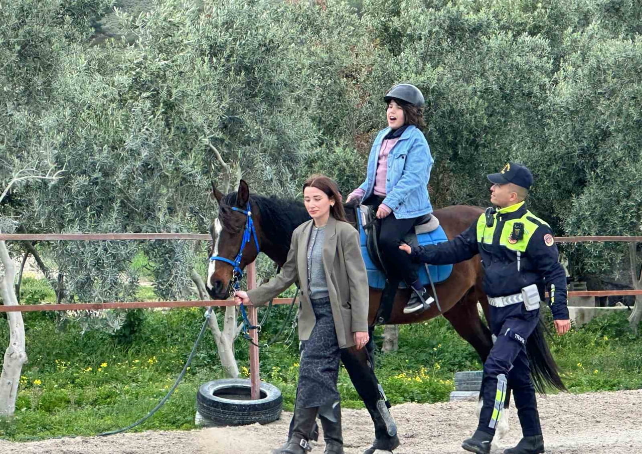 İLİFKE İLÇESİNDE 2 NİSAN DÜNYA OTİZM FARKINDALIK GÜNÜ KAPSAMINDA DÜZENLENEN ETKİNLİKTE OTİZMLİ...