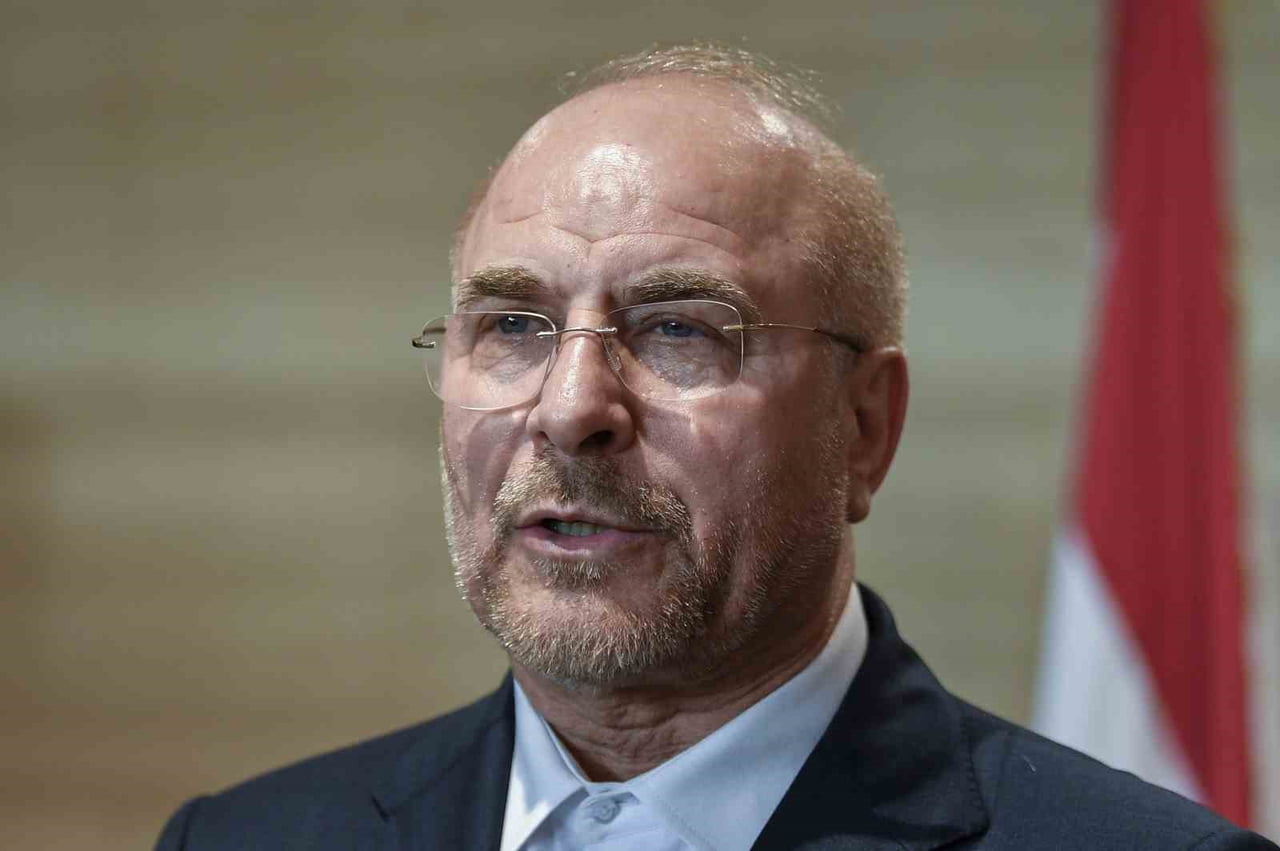 İRAN'DA ISNA HABER AJANSI, CUMA GÜNÜ PAKİSTAN'DA YAPILACAK GÖRÜŞMELERDE İRAN HEYETİNE MECLİS...