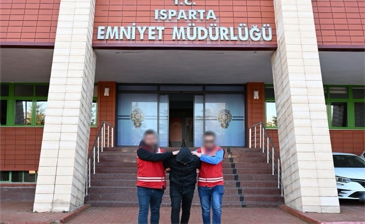 ISPARTA’DA HAKKINDA NİTELİKLİ HIRSIZLIK SUÇUNDAN KESİNLEŞMİŞ 17 YIL 5 AY HAPİS CEZASI BULUNAN...