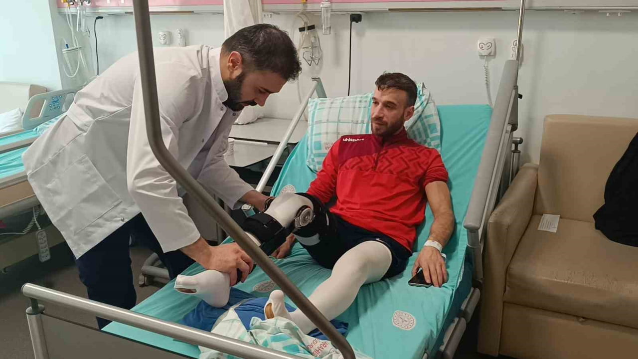 ISPARTA’DA OYNANAN HAZIRLIK MAÇINDA SAĞ DİZ ÖN ÇAPRAZ BAĞLARI KOPAN DİNARSPOR’UN BAŞARILI...