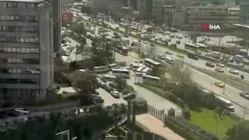 İsrail Konsolosluğu yakınındaki çatışmada 1 şüpheli ölü, 2 şüpheli ise yaralı olarak ele...