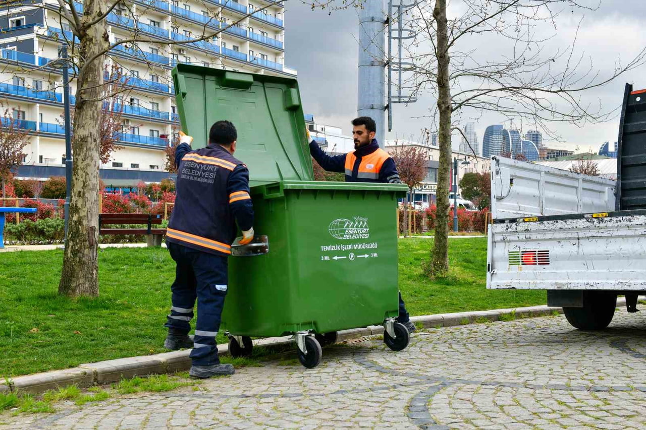 İSTANBUL'UN ESENYURT İLÇESİNDE ÇEVRE TEMİZLİĞİ VE HALK SAĞLIĞINI ARTIRMAYA YÖNELİK KAPSAMLI BİR...