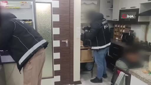 İstanbul’da uyuşturucu tacirlerine operasyon: 3 gözaltı