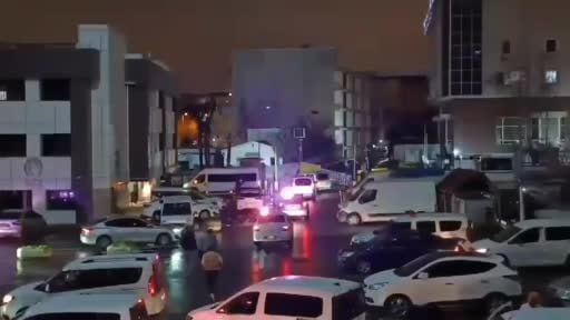 İstanbul merkezli 12 ilde FETÖ operasyonu: 17 gözaltı