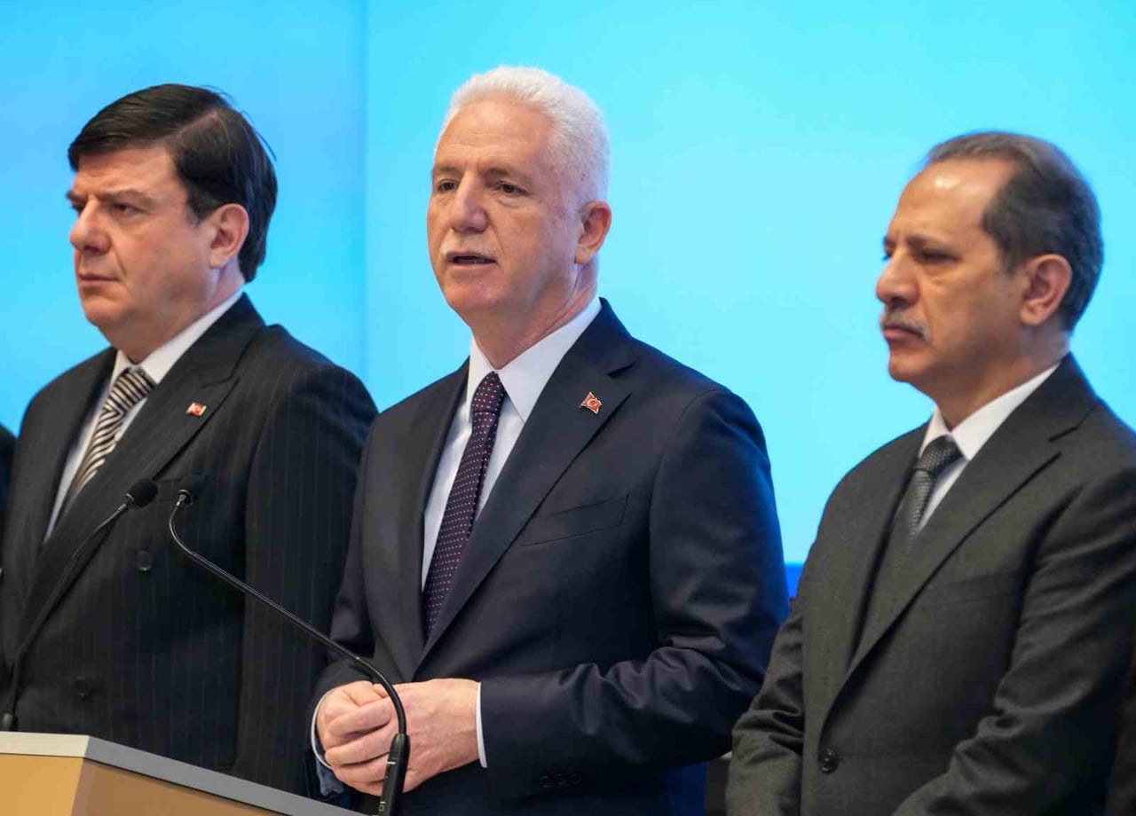 İSTANBUL VALİSİ DAVUT GÜL (ORTADA), MART AYINA İLİŞKİN EMNİYET VERİLERİNİ BASIN MENSUPLARIYLA...