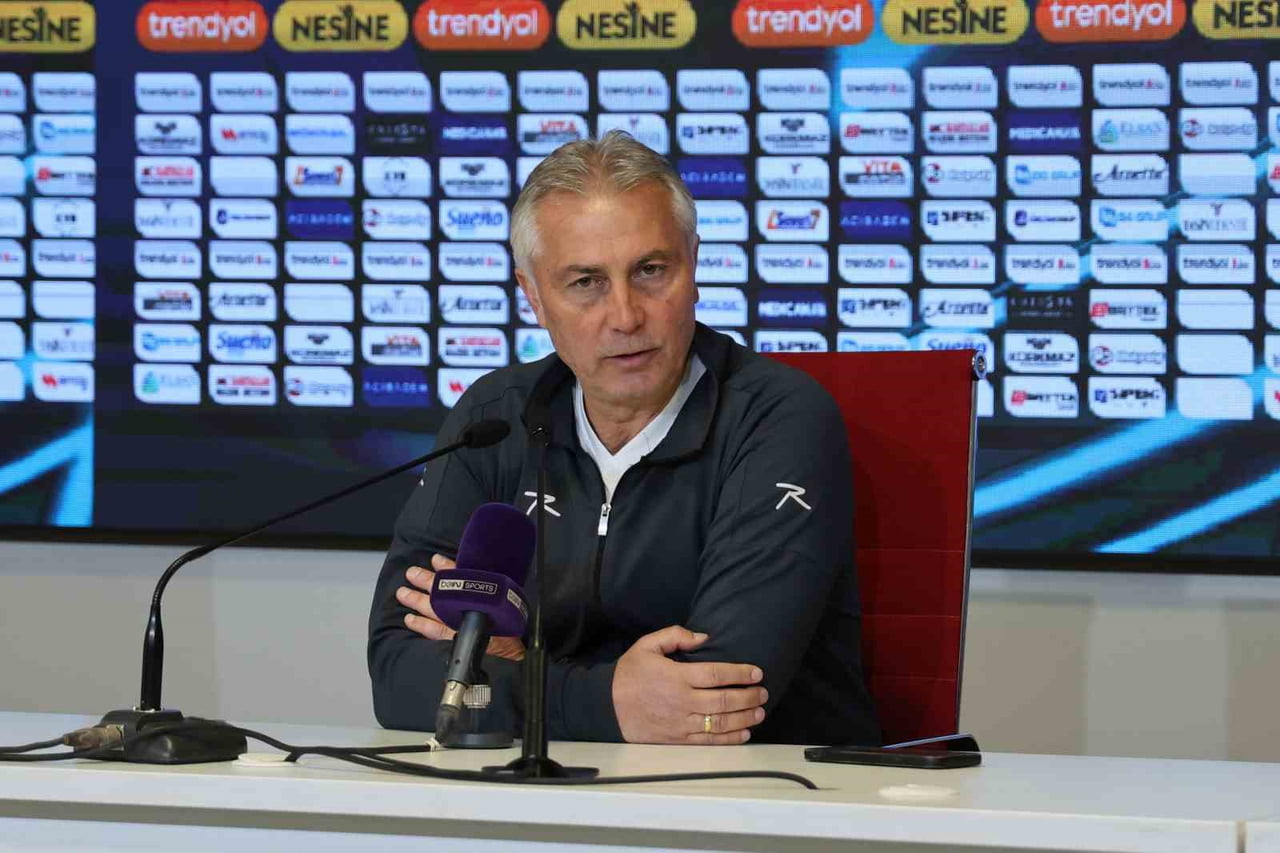 İSTANBULSPOR TEKNİK DİREKTÖRÜ İLYAS ÖZTÜRK, ÖZBELSAN SİVASSPOR MAÇININ ARDINDAN, “BİZ...