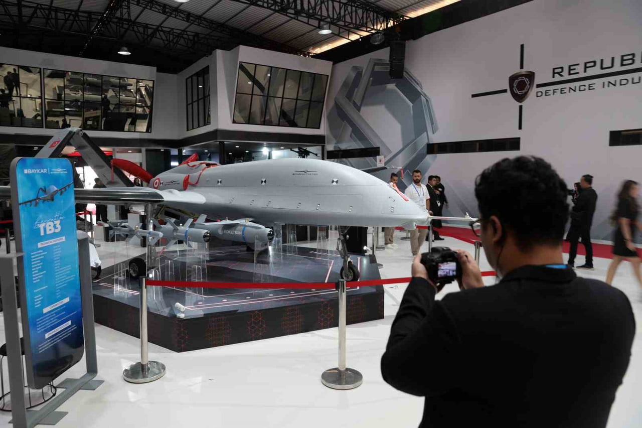 İTALYA, BAYRAKTAR TB3 SİHA'LARI UÇAK GEMİSİNE ENTEGRE EDECEK