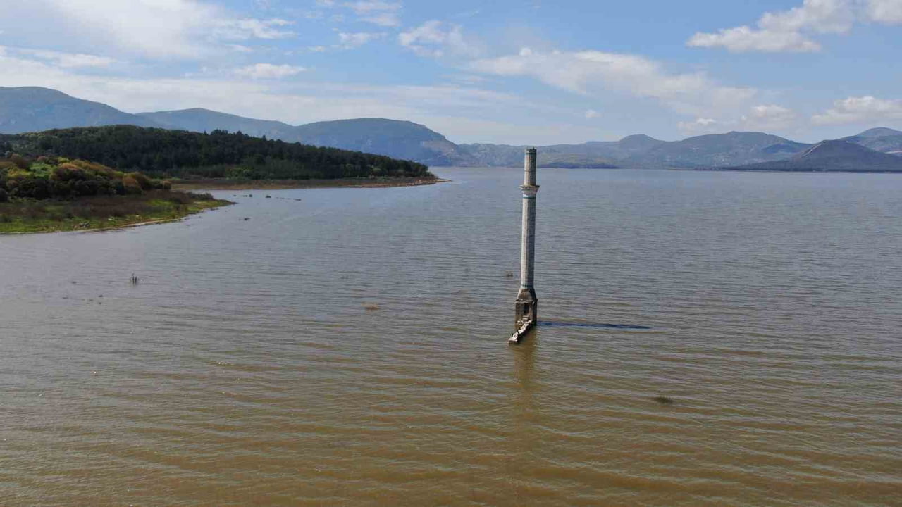 İZMİR'DE YILIN İLK ÇEYREĞİNDE ETKİLİ OLAN ŞİDDETLİ YAĞIŞLAR, KENTİN EN BÜYÜK İÇME SUYU KAYNAĞI...