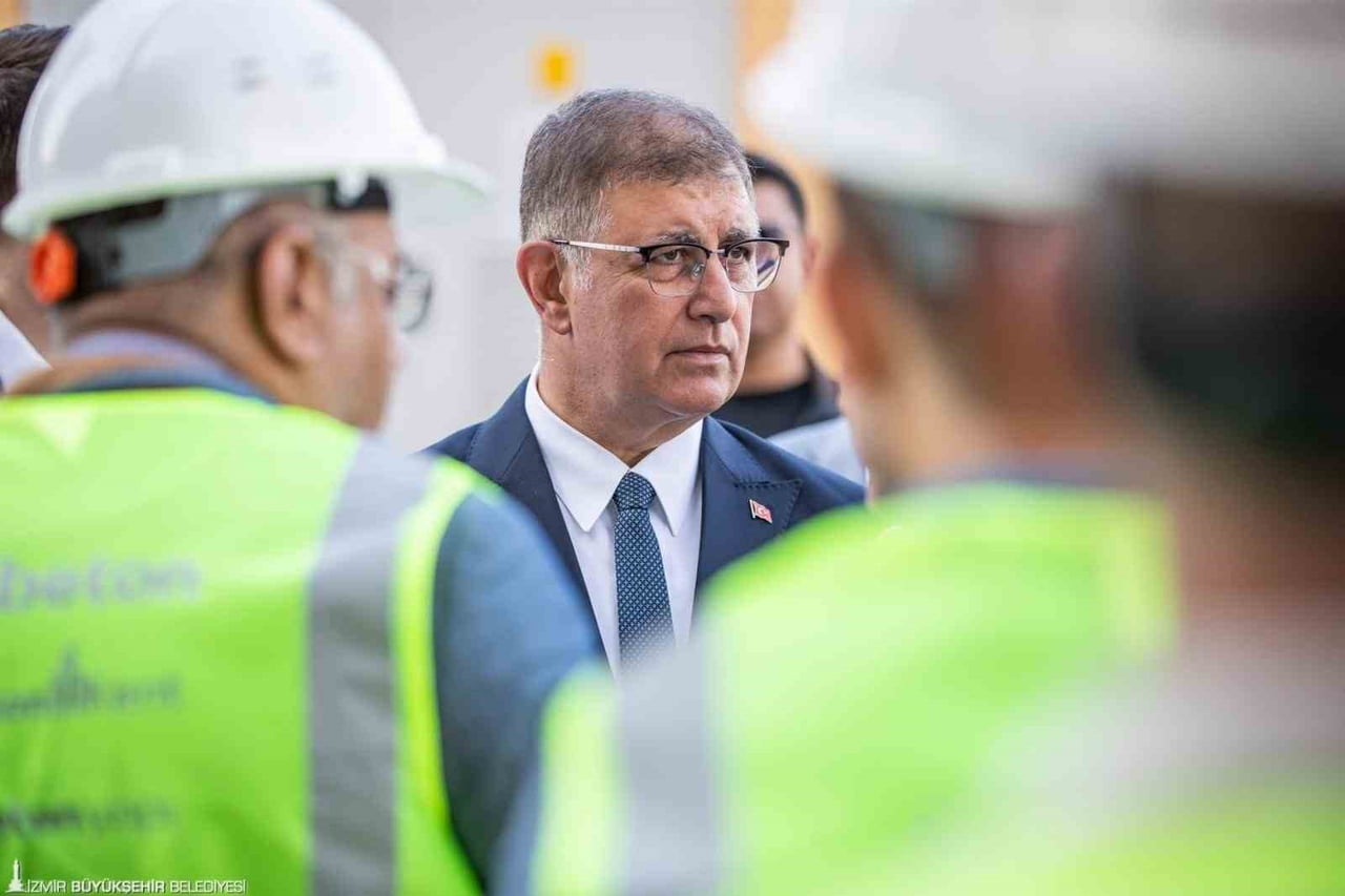 İZMİR BÜYÜKŞEHİR BELEDİYESİ, 2 NİSAN PERŞEMBE GÜNÜ KENTİN DÖRT BİR YANINDA HAYATA GEÇİRDİĞİ...