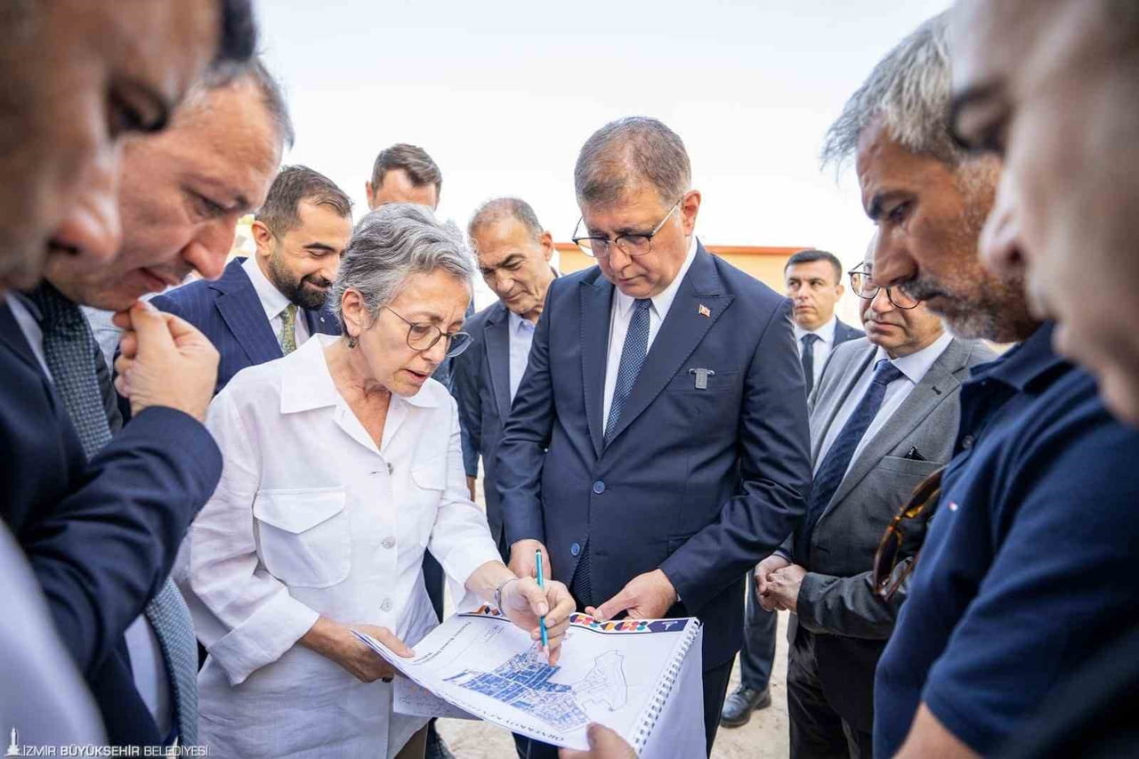 İZMİR BÜYÜKŞEHİR BELEDİYESİ, 2 NİSAN PERŞEMBE GÜNÜ KENTİN DÖRT BİR YANINDA HAYATA GEÇİRDİĞİ...