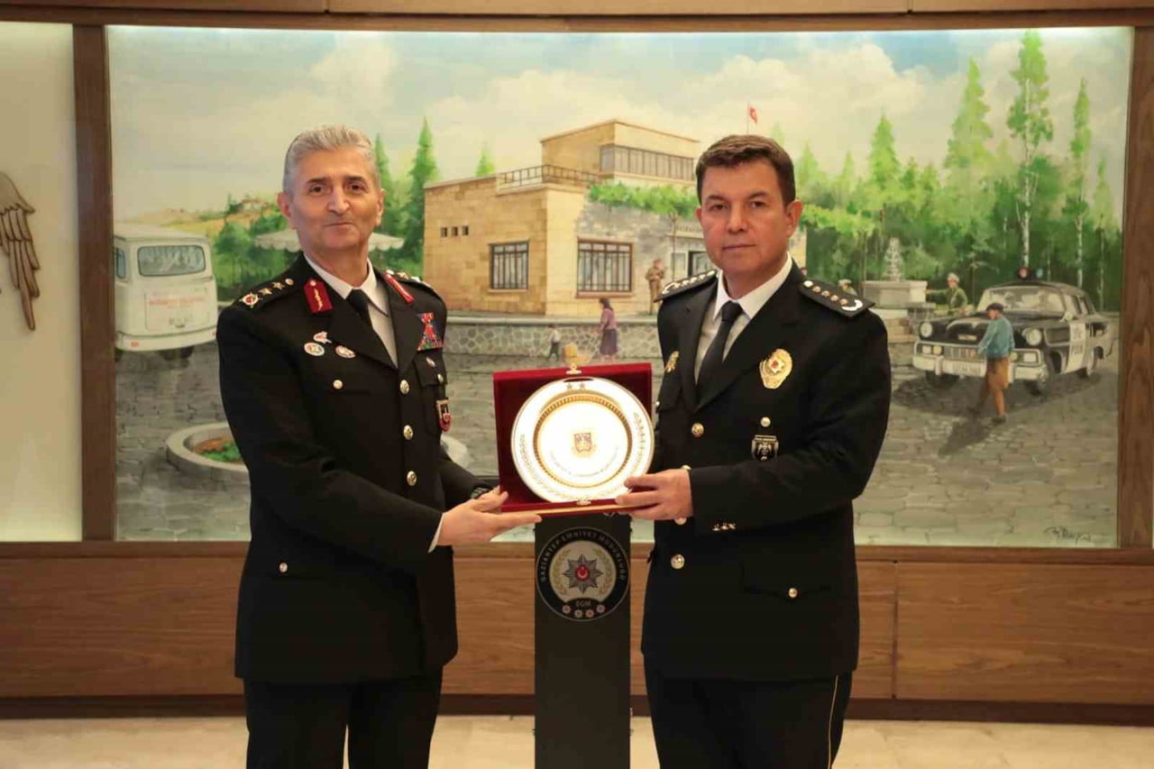 JANDARMADAN EMNİYETE ANLAMLI ZİYARET