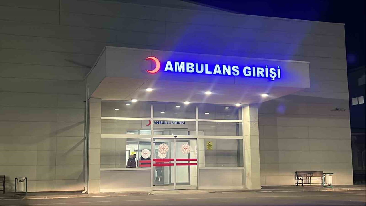 KAHRAMANMARAŞ'TA BİR KOCA, EVDE TARTIŞTIĞI KARISINI TABANCAYLA ÖLDÜRDÜ.