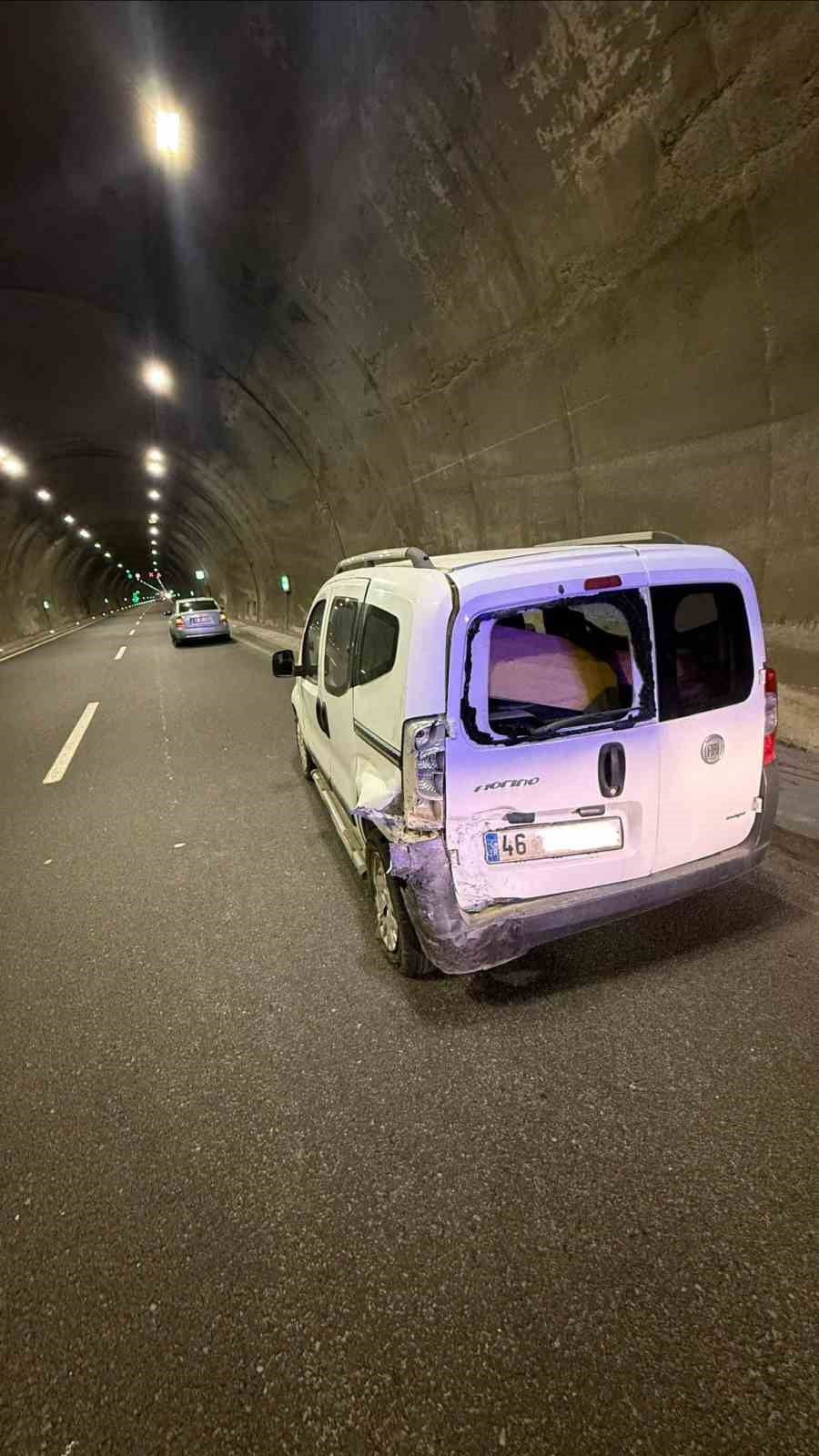 KAHRAMANMARAŞ'TA MEYDANA GELEN TRAFİK KAZASINDA 1 KİŞİ YARALANDI