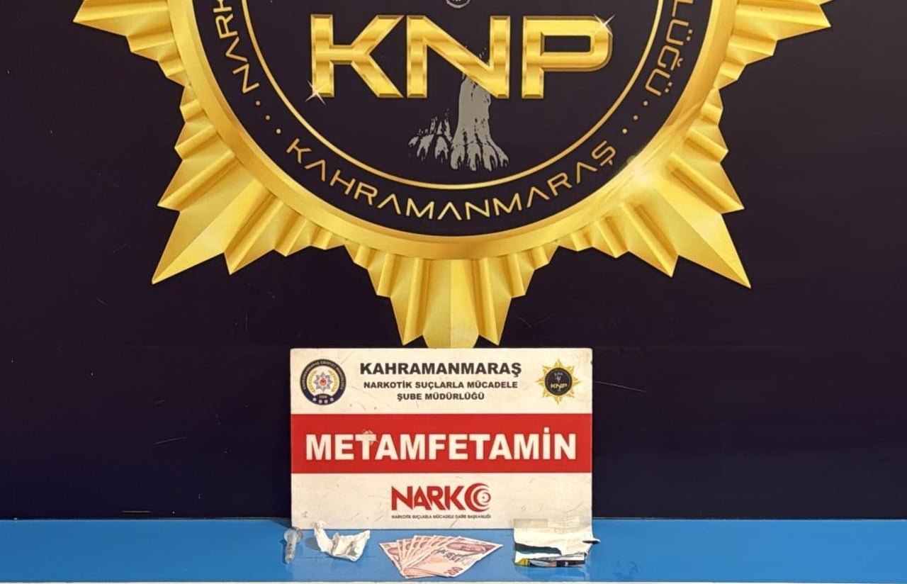 KAHRAMANMARAŞ'TA NARKOTİK EKİPLERİNCE DÜZENLENEN OPERASYONDA ÇOK SAYIDA UYUŞTURUCU MADDE İLE SİLAH...